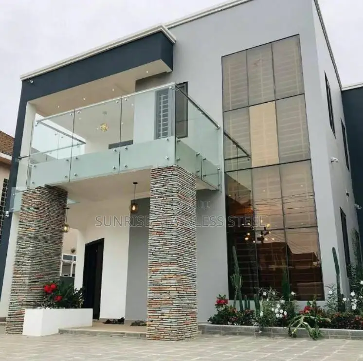 Staniless Steel and Glass Balustrade Fabrication