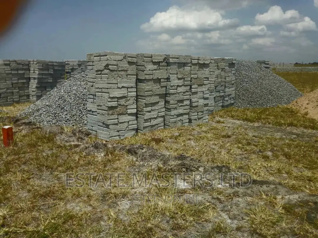 Exclusive Airport Area Land
