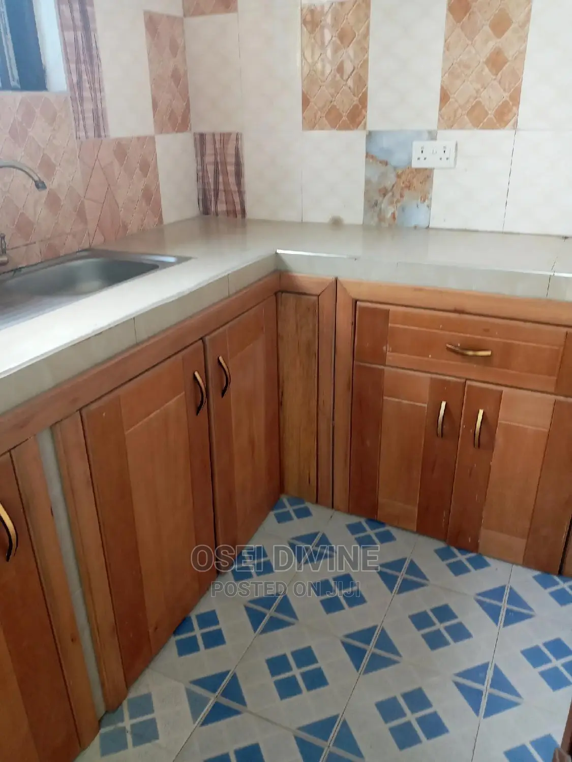 Excellent Chamber and Hall S/C Apartments