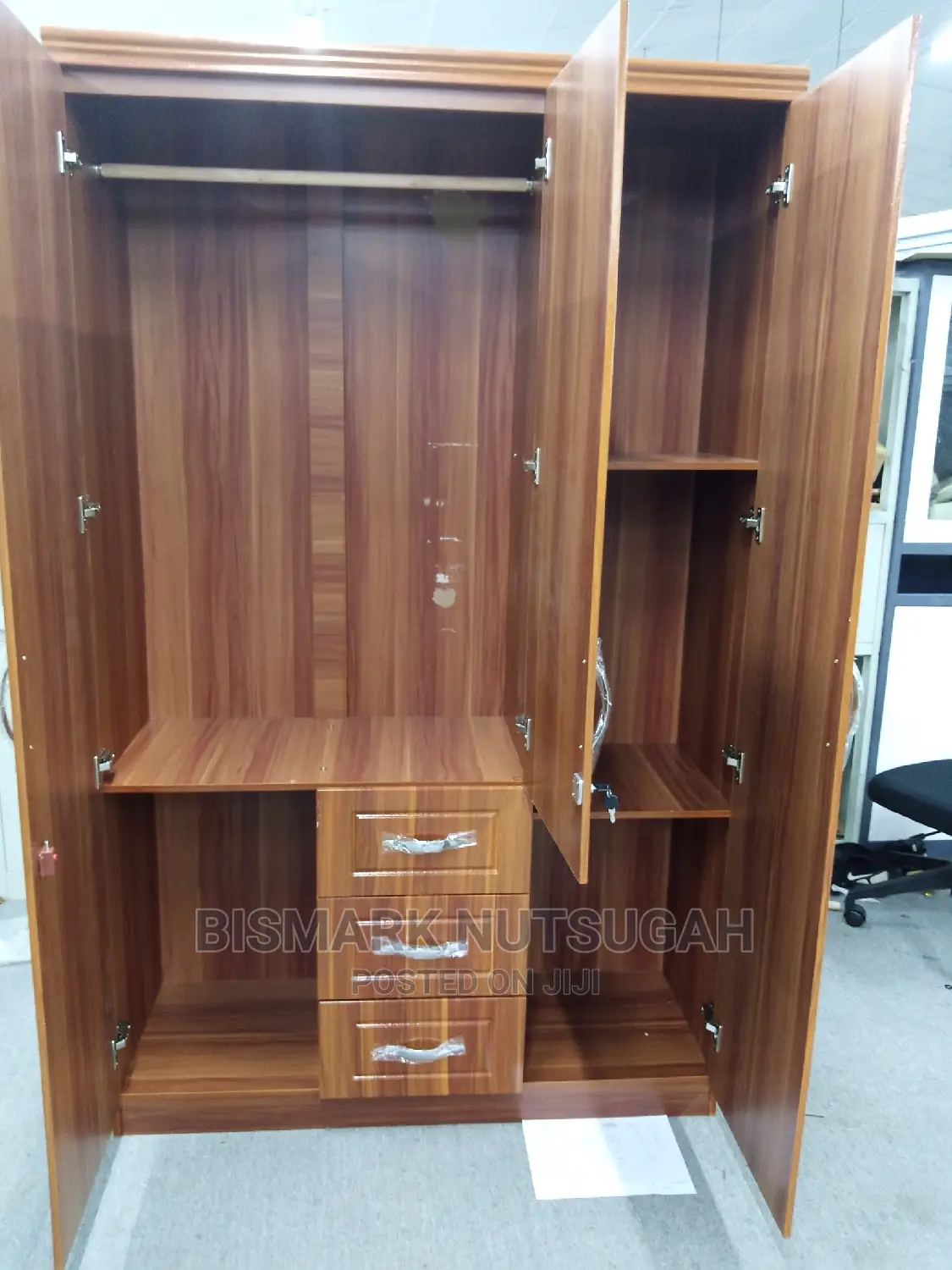 3in1 Wardrobe for Sale