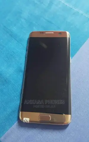New Samsung Galaxy S7 edge 32 GB Gold