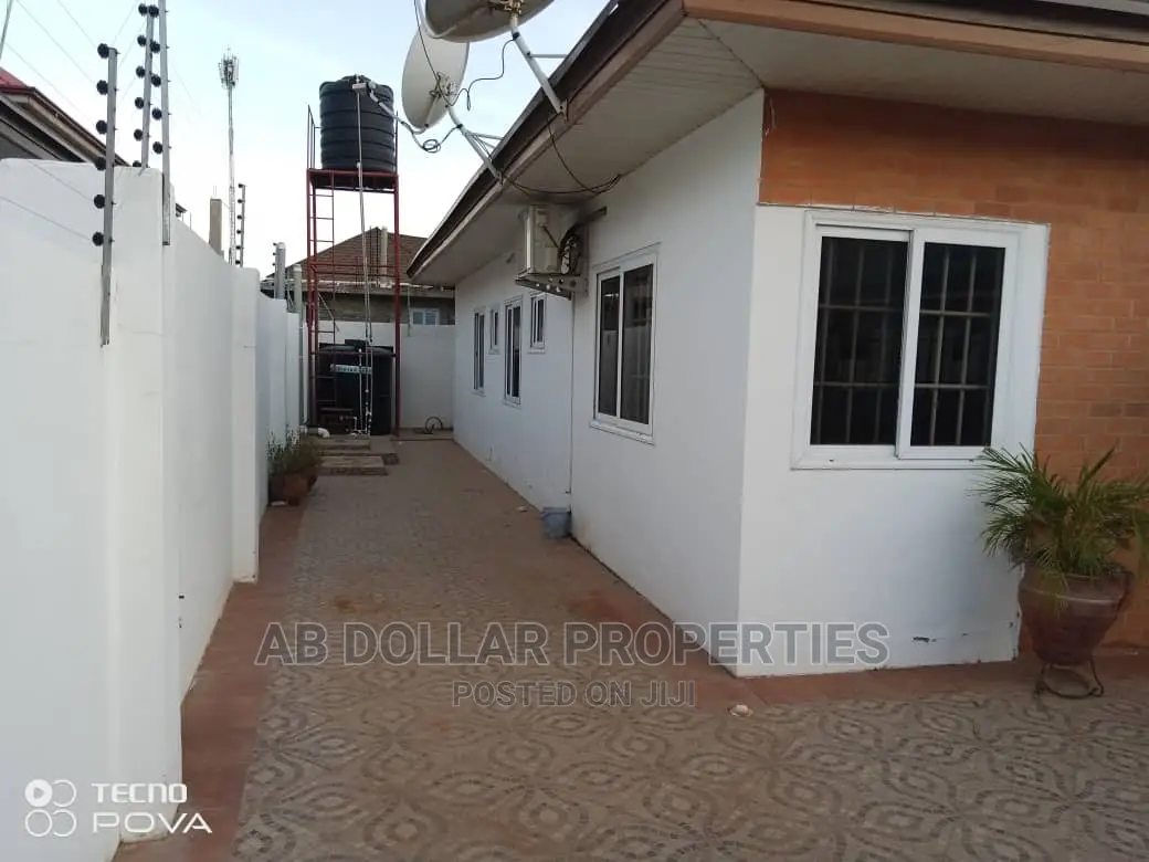 3bdrm House in Spintex for rent