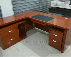 Desk (Exercurtive L Shape)