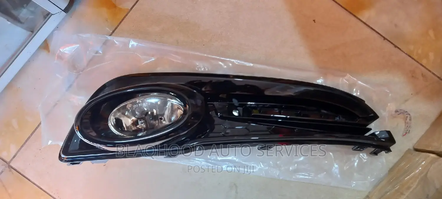 Honda Civic 2013-2015 Fog Light and Cover Pair Available