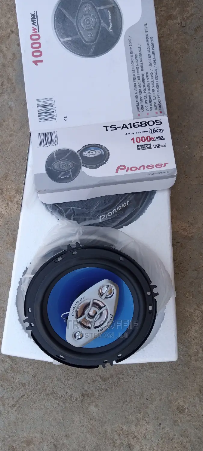 Car Speakers Pioneer 640maxwatt in East Legon Vehicle Parts