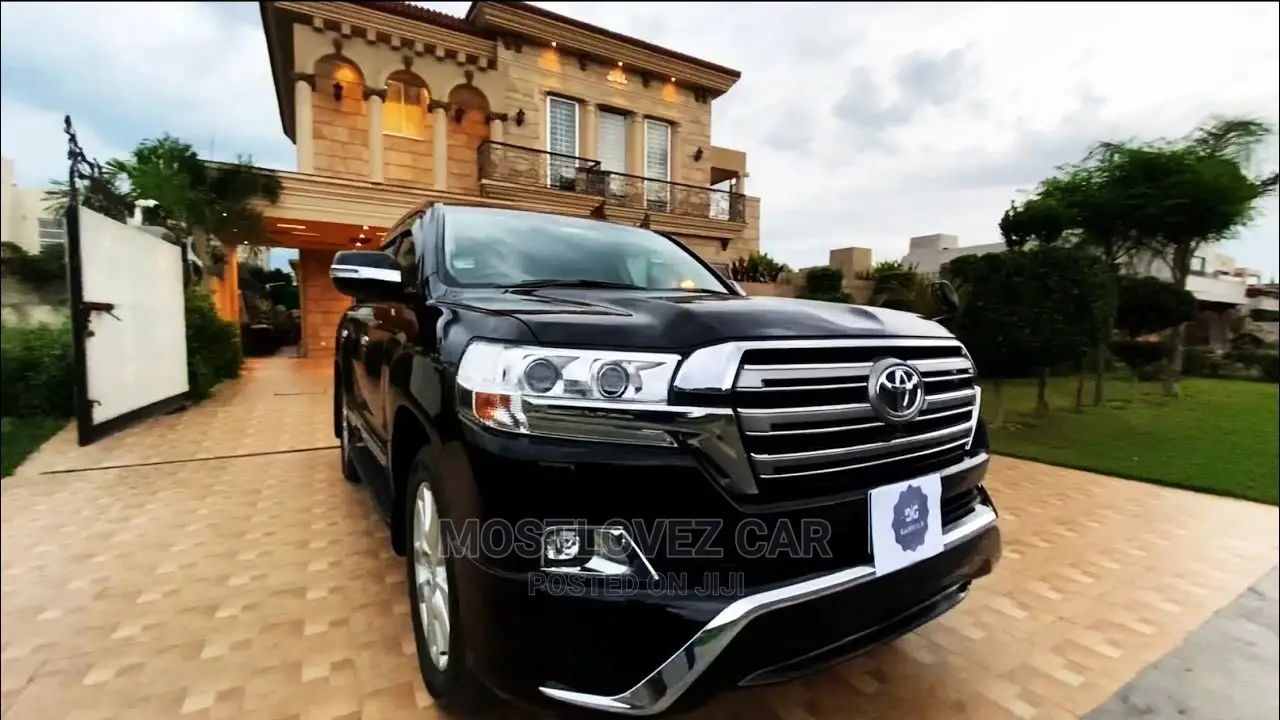 Car Rental Rent a Landcruisers V8 for Weddings and Airport