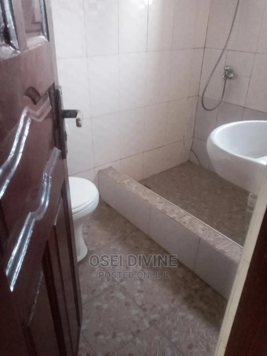1 Bedroom Flat for Rent in Control, Dansoman