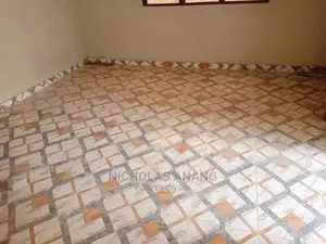 1bdrm House in New Town for rent