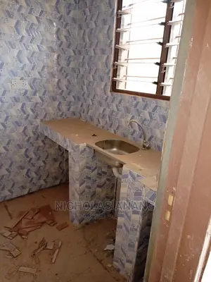 Photo - 1bdrm House in New Town for rent