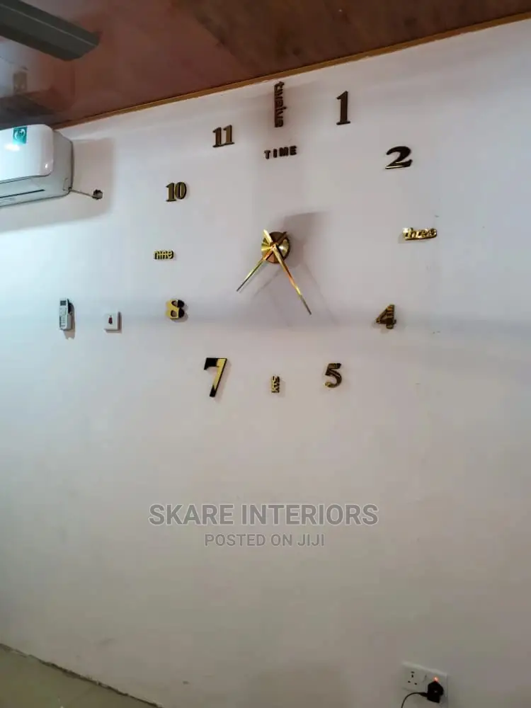 Reflective Wallclocks