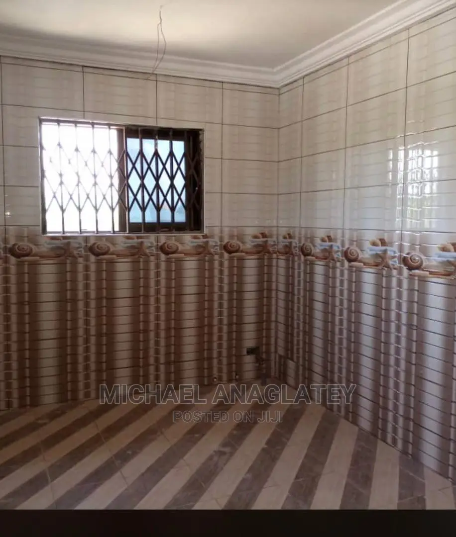 Tiller ( Dubai Professional Tiler and Plumbing
