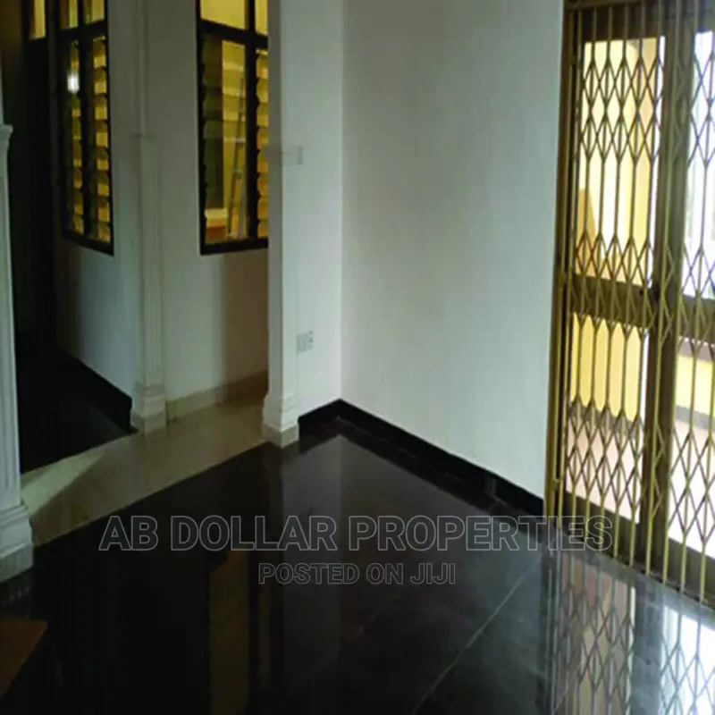 4 Bedroom House for Sale