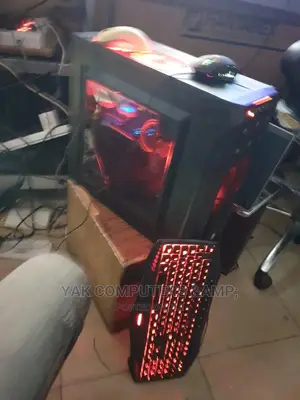 Desktop Computer Gigabyte GB-BKi3A-7100 16GB Intel Core I7 HDD 1T