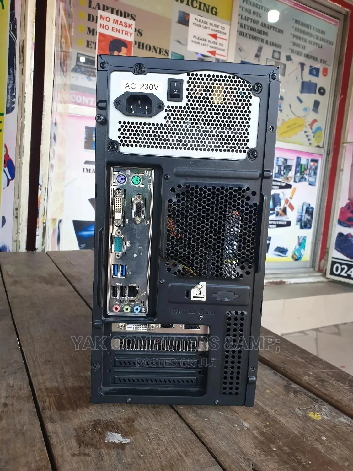 Desktop Computer Asus 8GB Intel Core I5 HDD 500GB
