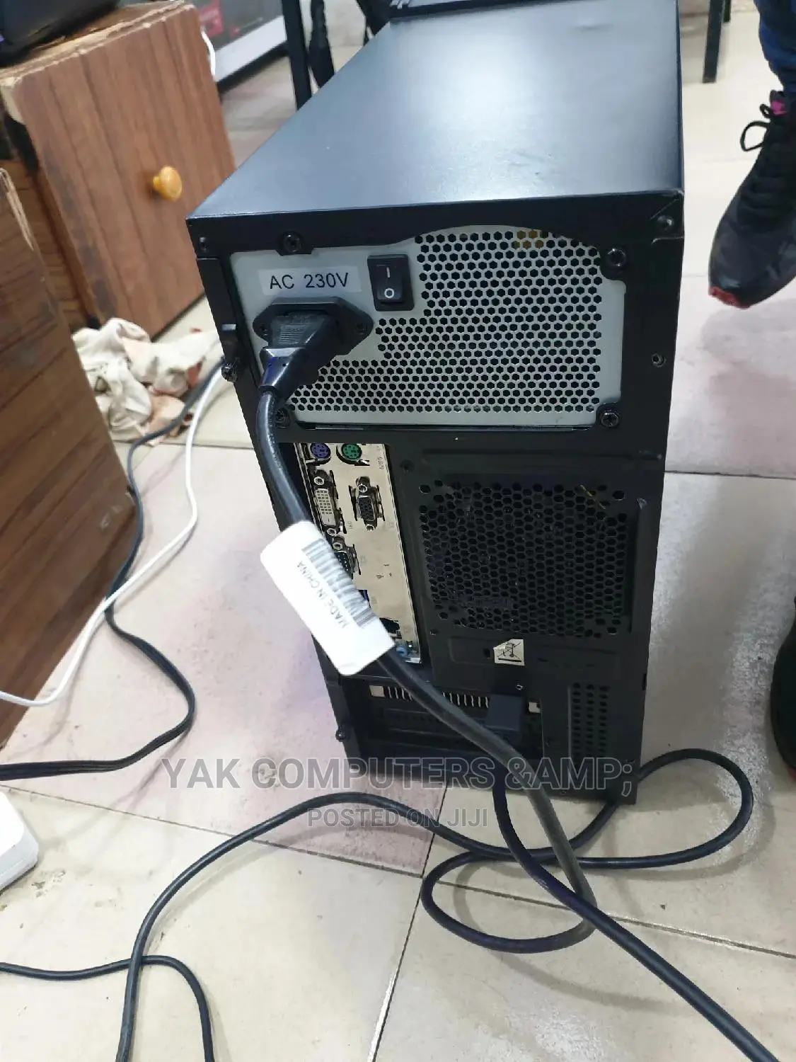 Desktop Computer Asus 8GB Intel Core I5 HDD 500GB