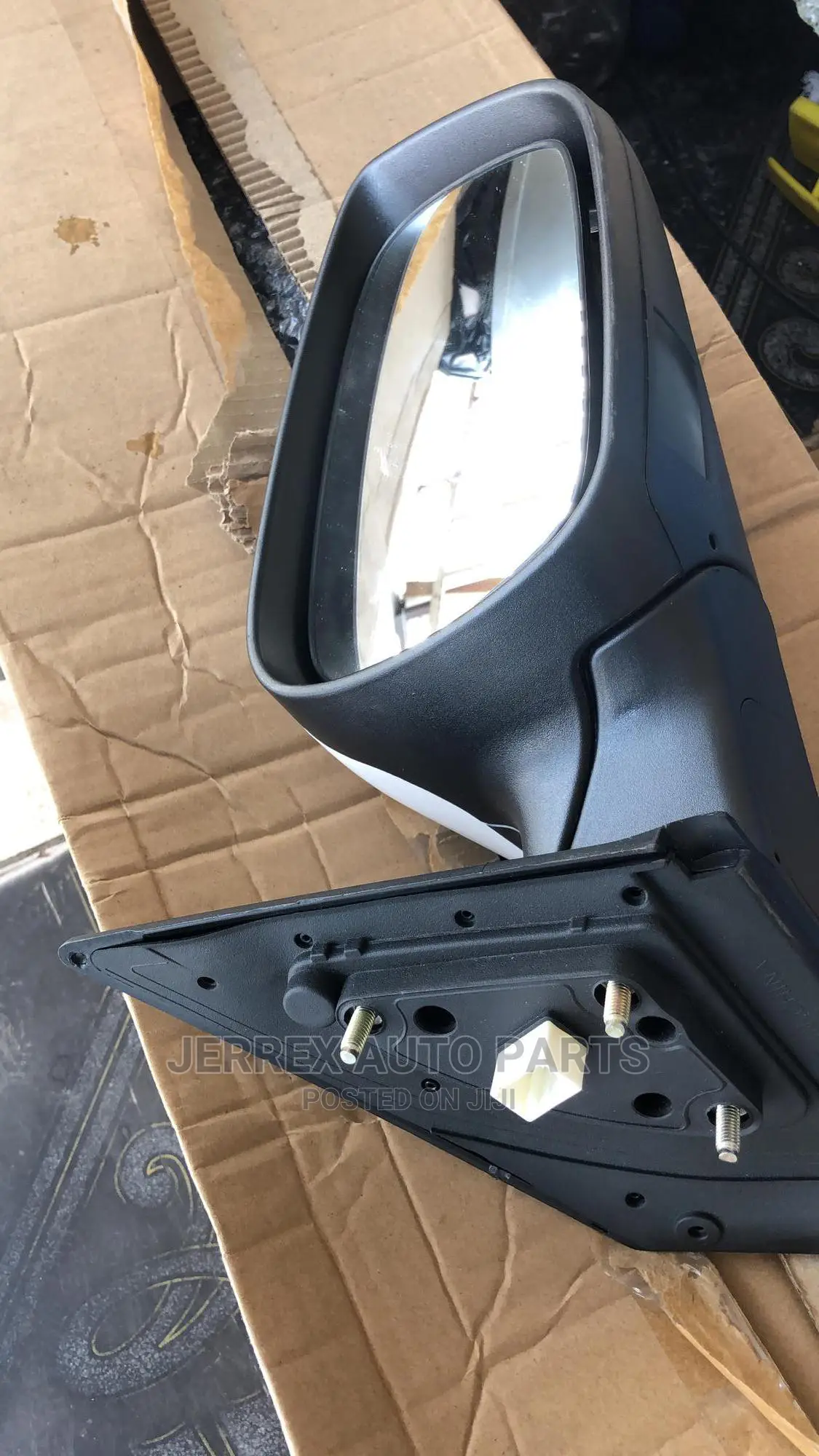 Hyundai Elantra Driving Mirror Pair