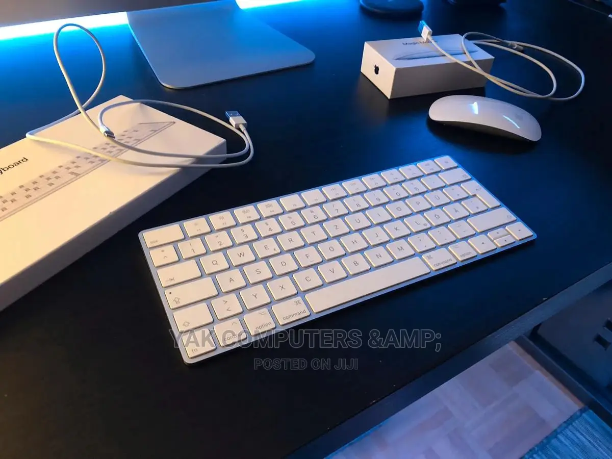 Desktop Computer Apple iMac 8GB Intel SSD 256GB