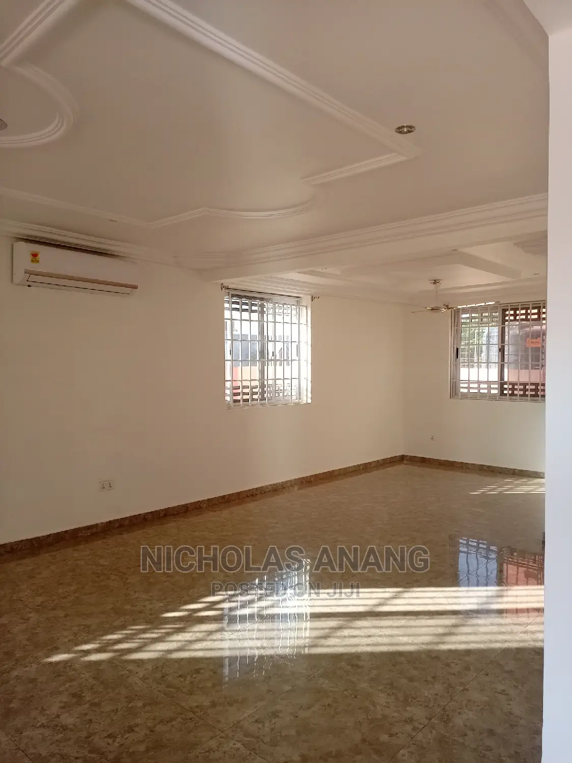3bdrm House in New Town for rent