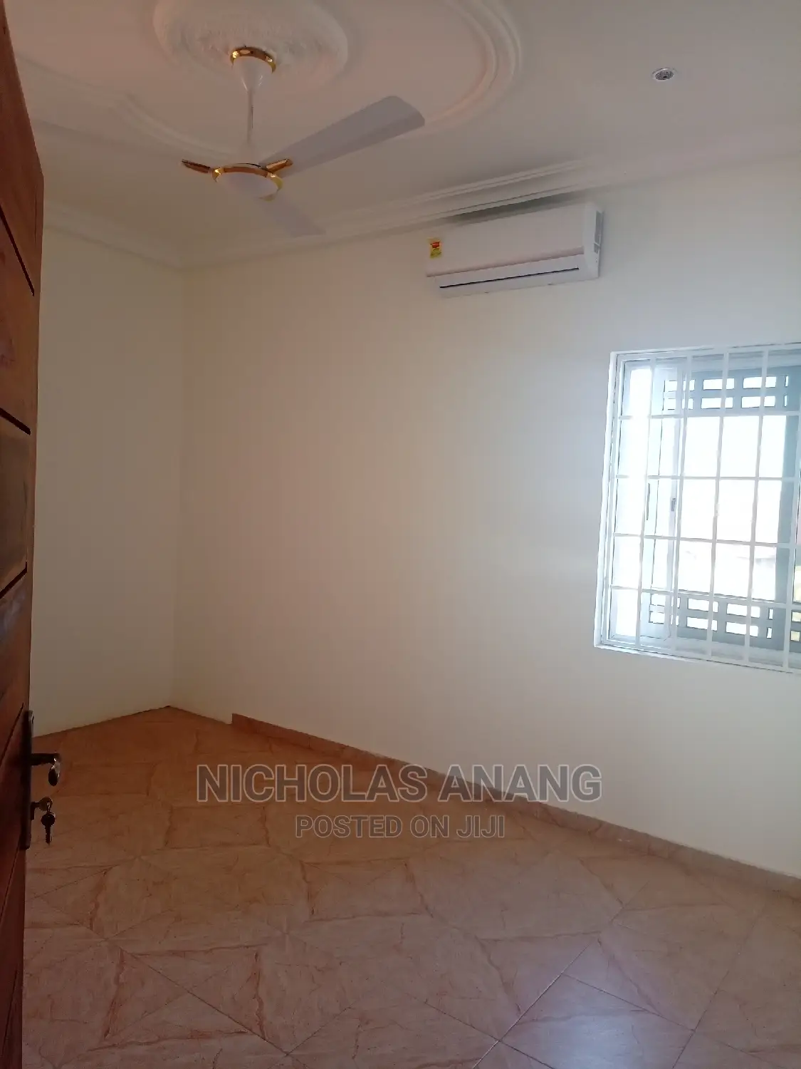 3bdrm House in New Town for rent