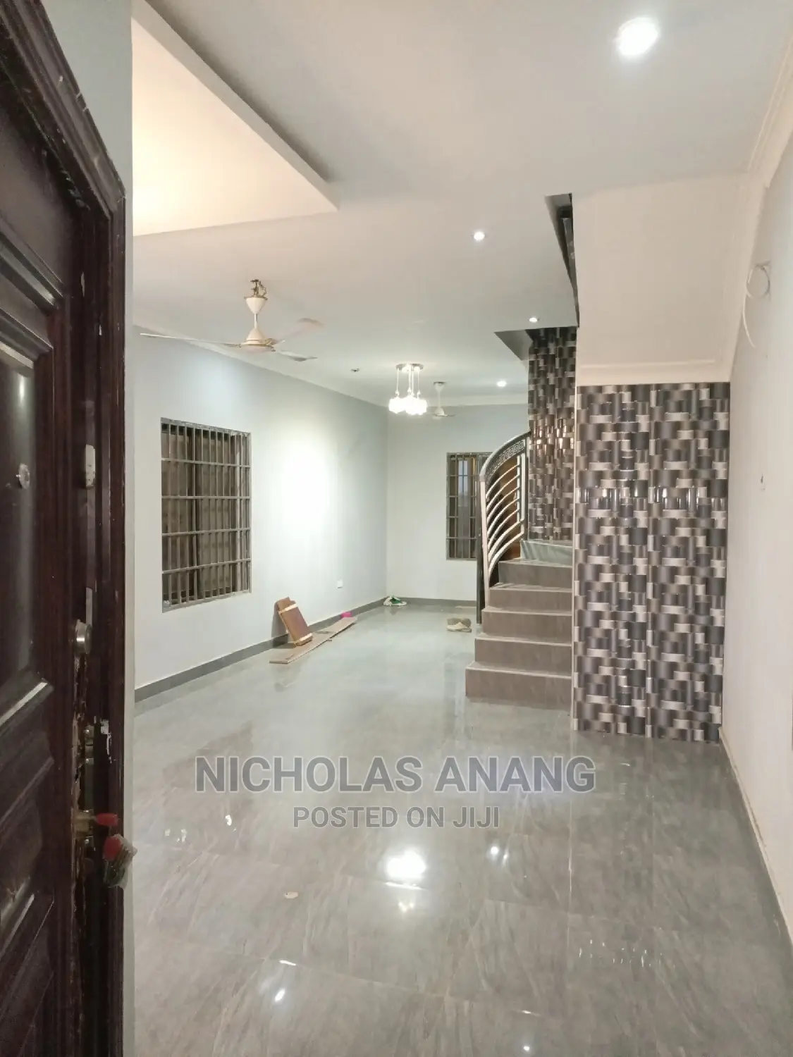 A Luxury 3 Bedroom Self Compound for Rent at Bush Road
