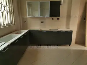 5bdrm House in Bronko Housing, North Ridge for Rent