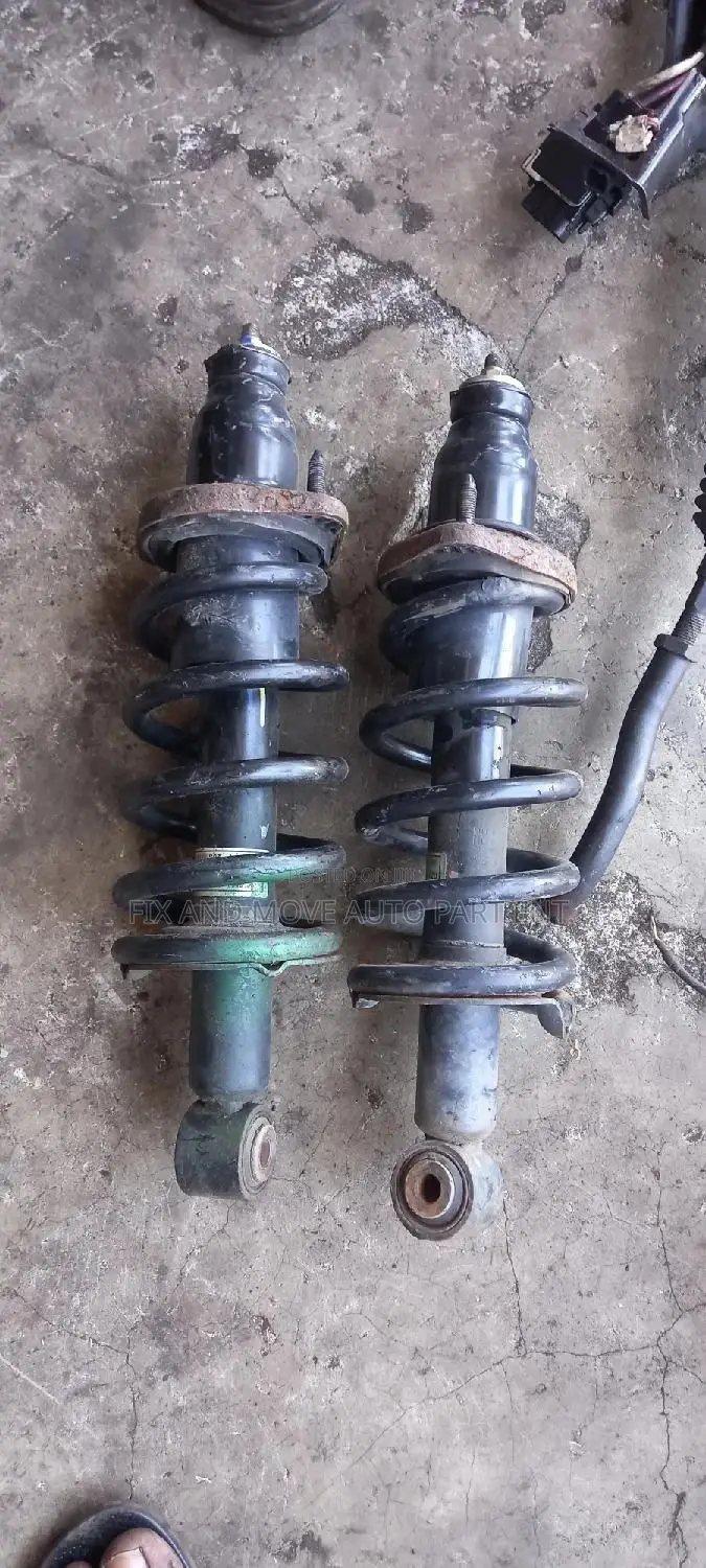 Honda CR-V 2002-06 Brand New and Home Used Back Shocks Pair