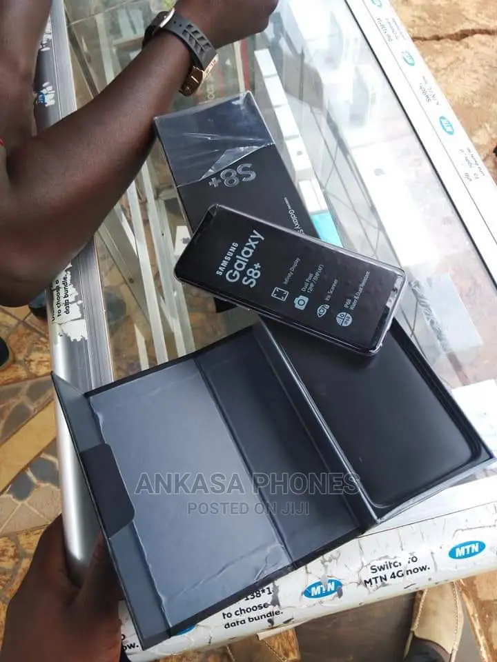 New Samsung Galaxy S8 Plus 64 GB Black