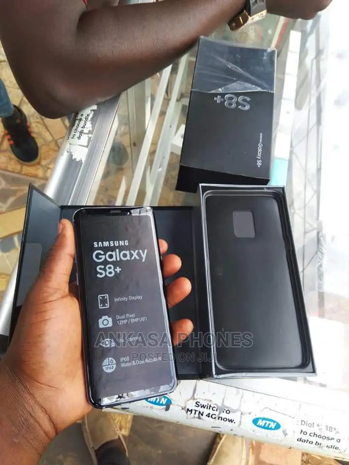New Samsung Galaxy S8 Plus 64 GB Black