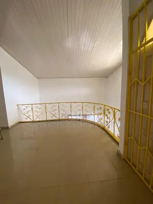 5bdrm Duplex in Sarkumonor Estate, Spintex for rent