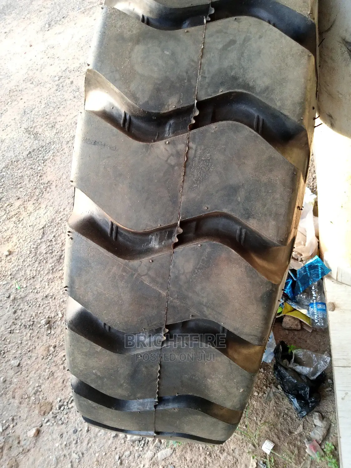 14.00-24 Machine Tire VGL