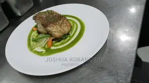 I'm a Private Chef 14 Years Experience Available Asap