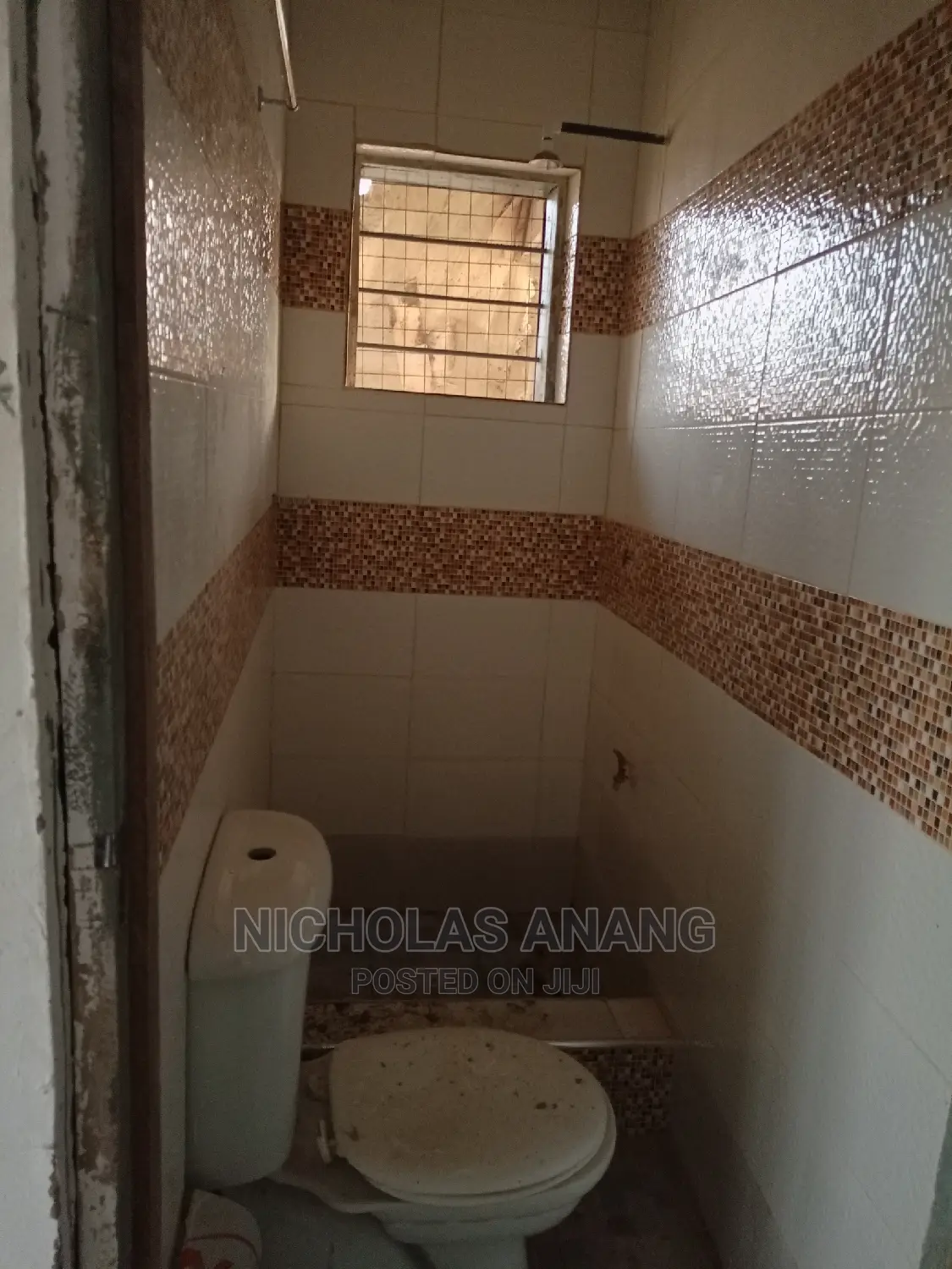 1bdrm House in New Town for rent