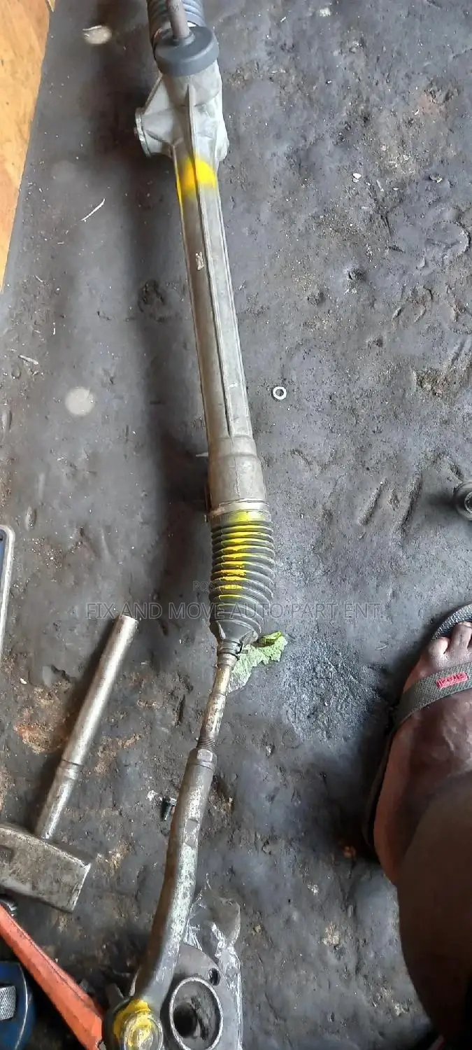 Toyota Highlander 2008-13 Home Used Steering Rack Available