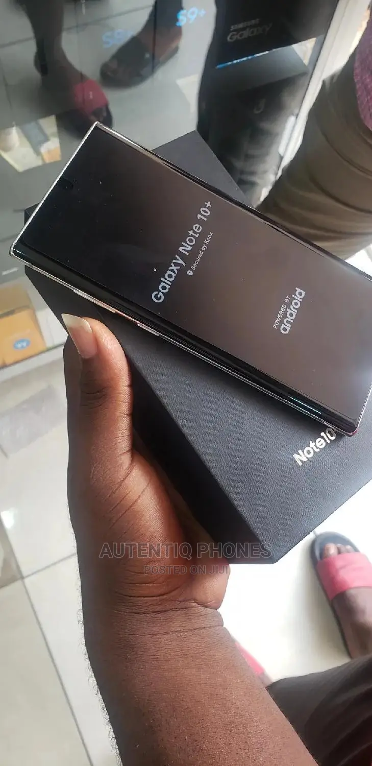New Samsung Galaxy Note 10 Plus 256 GB Black