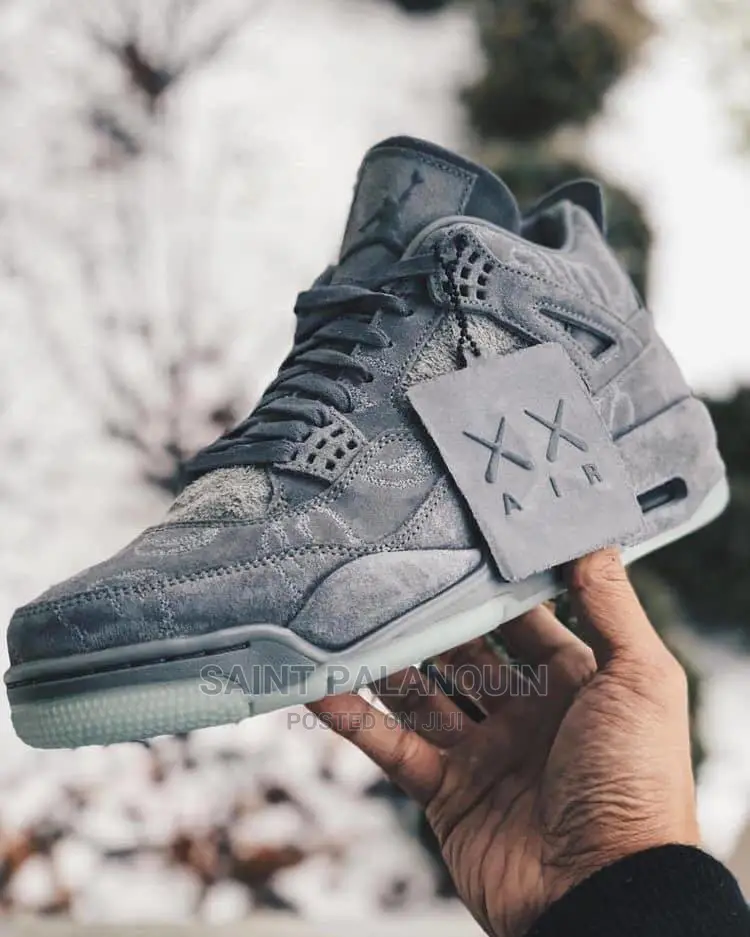 Jordan 4 Suede