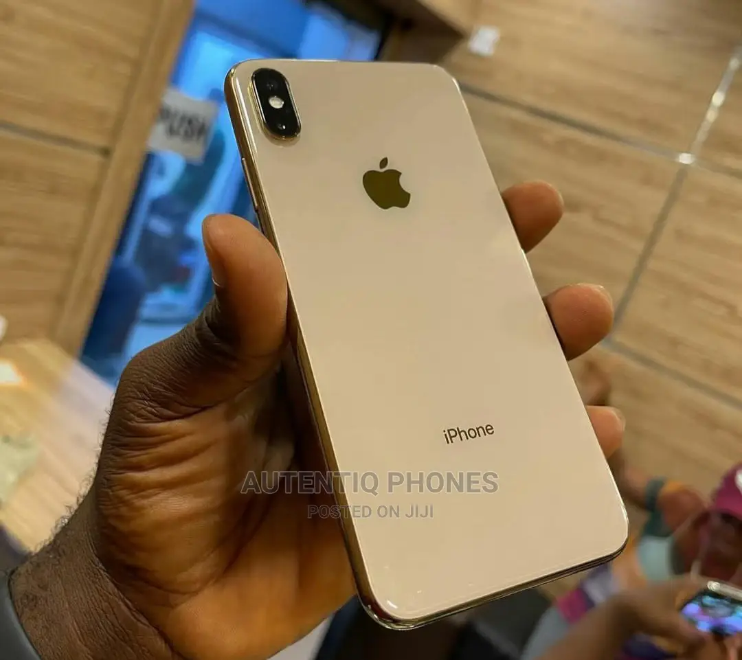 Apple iPhone XS Max 64 GB Gold