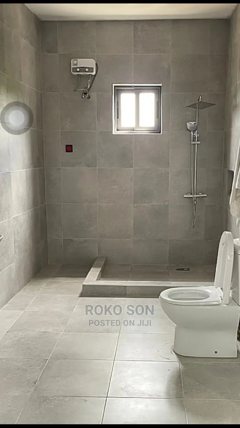 4bdrm Duplex in Dr Roko, American House for Sale