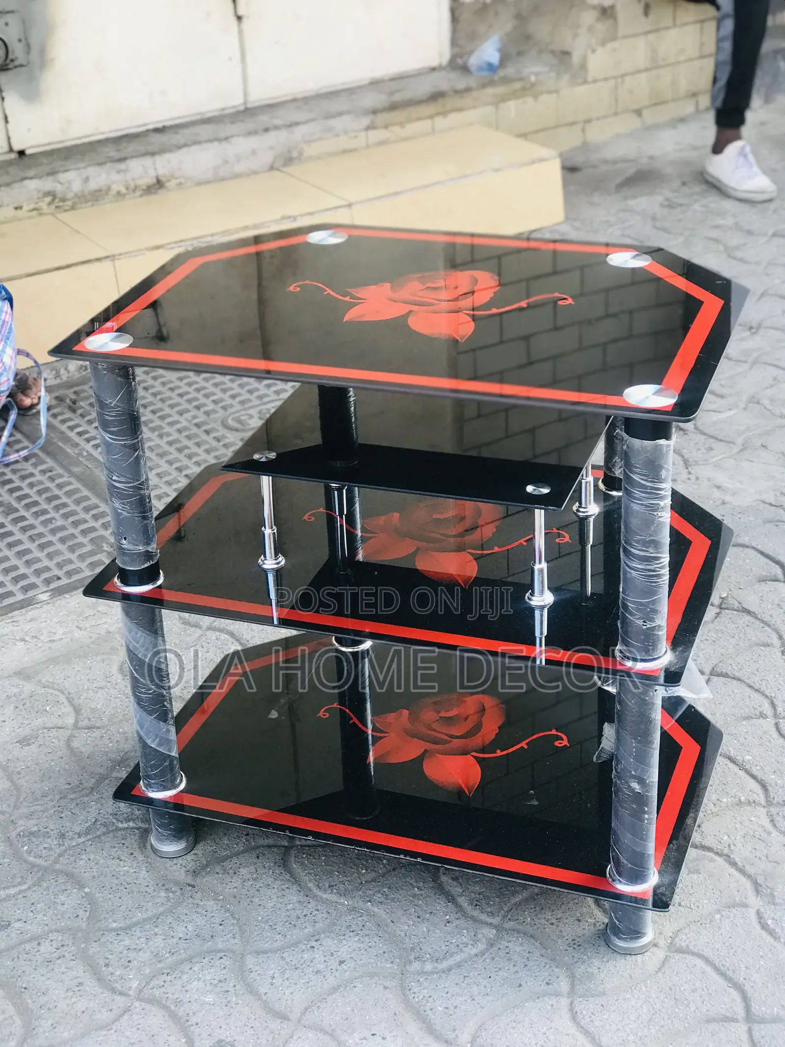 Tv Stand (Glass)