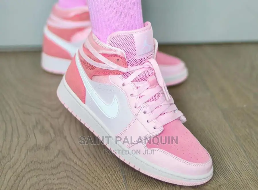 Nike Retro One