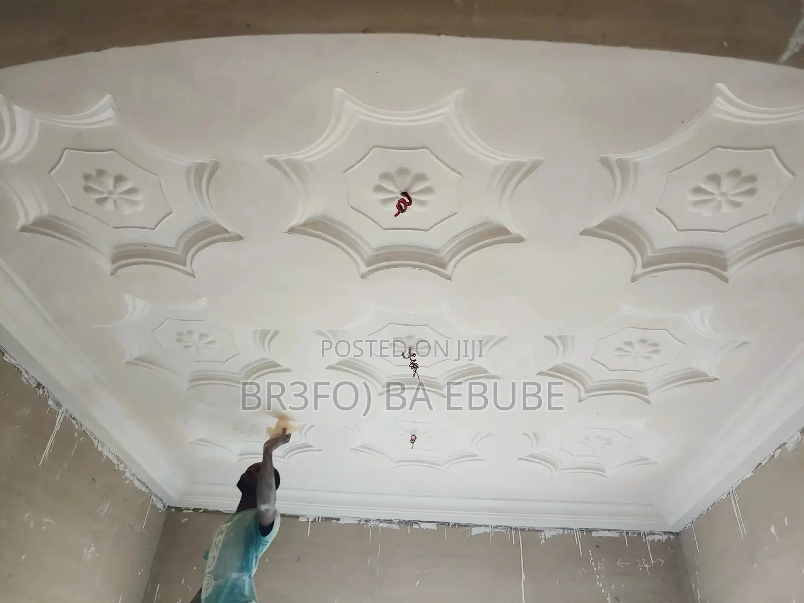 Br3fo) Ba P.O.P Ceiling And Deco