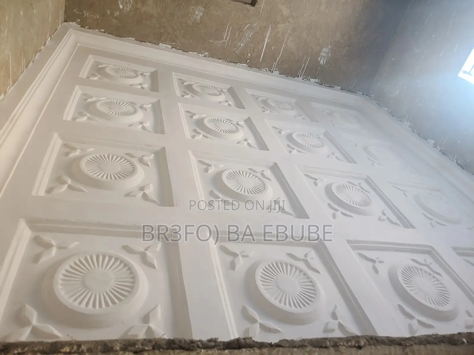 Br3fo) Ba P.O.P Ceiling And Deco