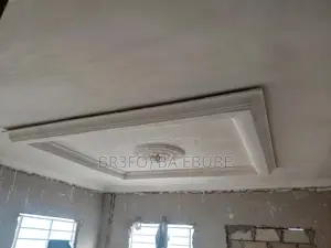 Br3fo) Ba P.O.P Ceiling And Deco