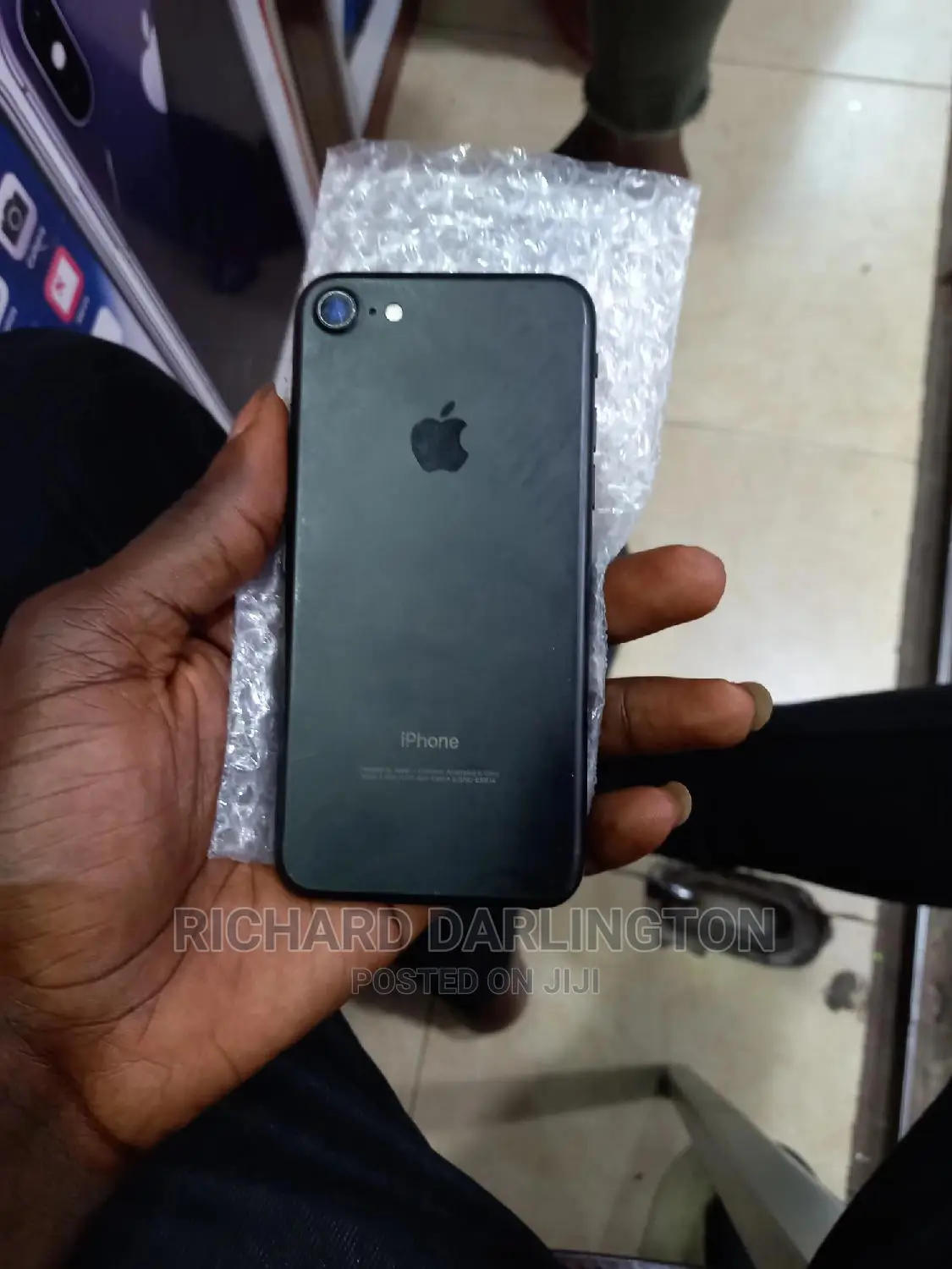 Apple iPhone 7 32 GB Black