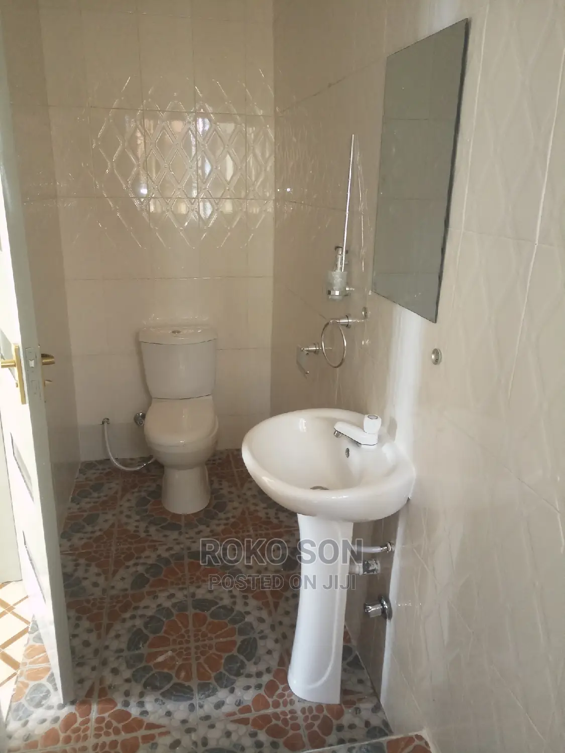 1bdrm Room & Parlour in Dr Roko, Pokuase for rent