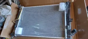 Honda, Toyota Nissan, Benz, Hyundai Brand Radiator Tank