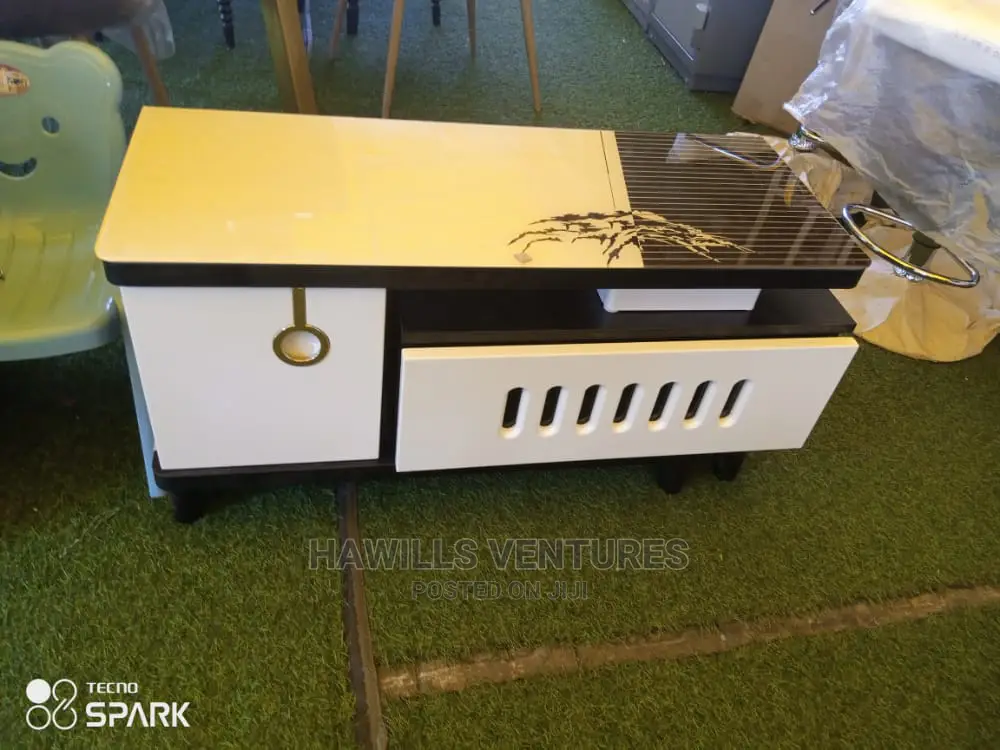 Manhattan Comfort TV Stand