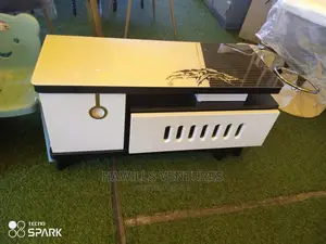 Manhattan Comfort TV Stand