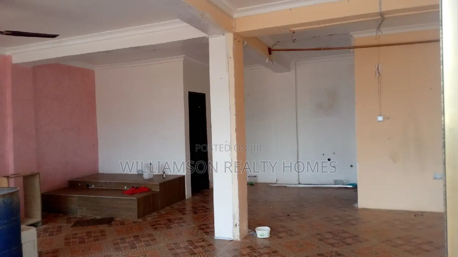 Double/Commercial Shop 4rent,Spintex