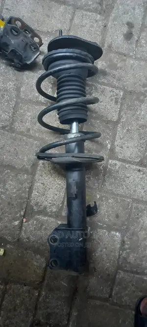Toyota Corolla/Matrix/Vibe 2010 Front Shock Absorbers Pair