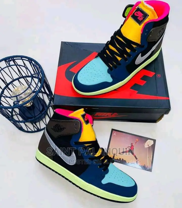Nike Retro